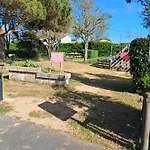 Campeggio La Baie De La Tranquilité