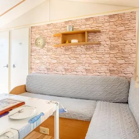 La Baie De La Tranquilite Camping *