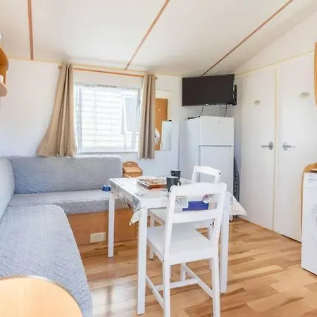 Camping La Baie De La Tranquilite Saint-Pierre-d'Oleron